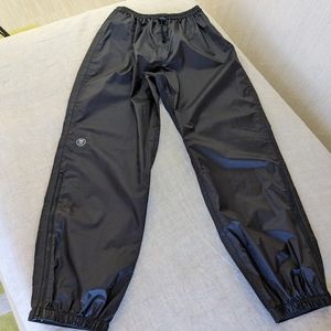 Sierra Designs rain pants, women's S, black, LIKE NEW